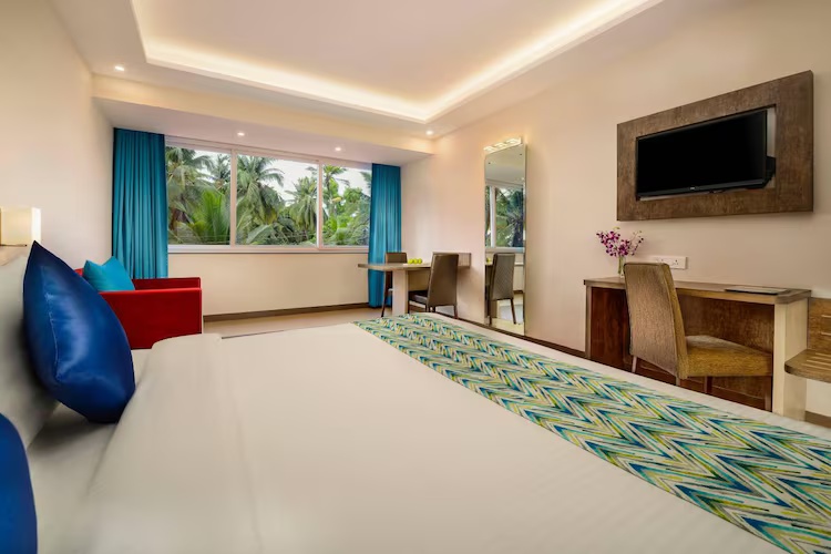 Privilege Suite with Balcony at Sterling Goa Varca - Photo 1